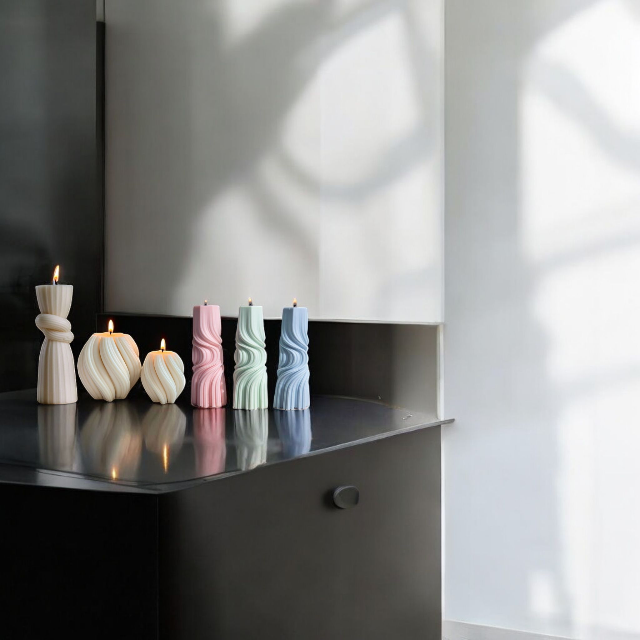 Knot Pillar Candle