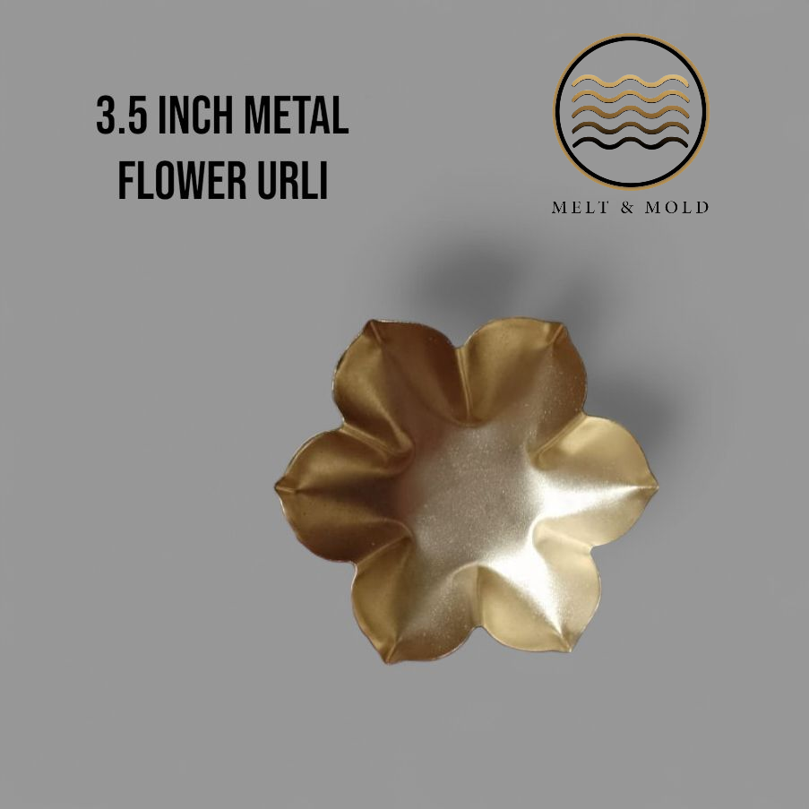 Approx. 3.5 Inch Flower Urli